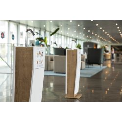 DD Custom Front berringsfrie hndspritdispenser med firmalogo