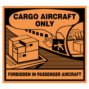 Skilt Faremrkat Cargo Aircraft Only etiketter CAO IATA label