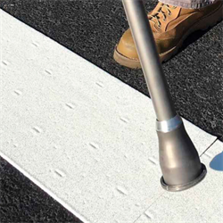 PREMARK Hajtand Prfabrikeret termoplastisk vejmarkering 30 x 25 cm pk a 25 stk